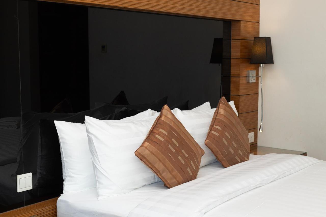 Dua Sentral Residence Near Kl Sentral By Cobnb Kuala Lumpur Exteriör bild